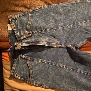 Abercrombie Stylish Jeans!👖